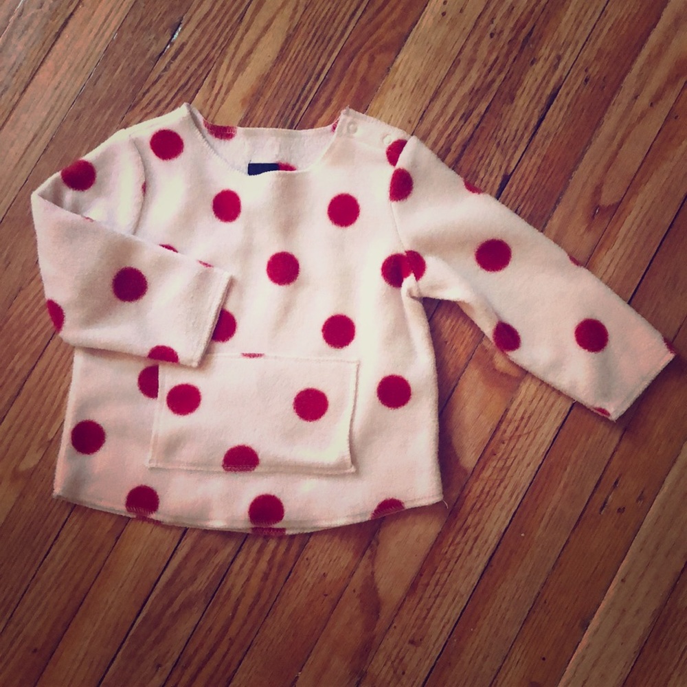 babyGap fleece top - sz 6-12 months